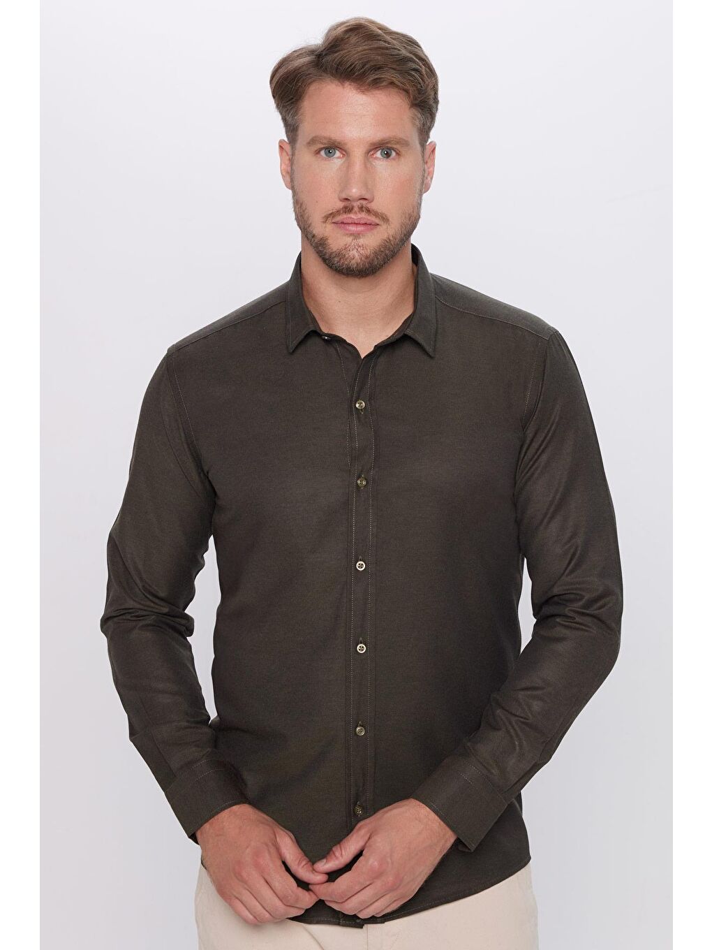 Erkek Modern Fit Dar Kesim Pamuklu Kolay Ütü Armürlü Haki Gömlek