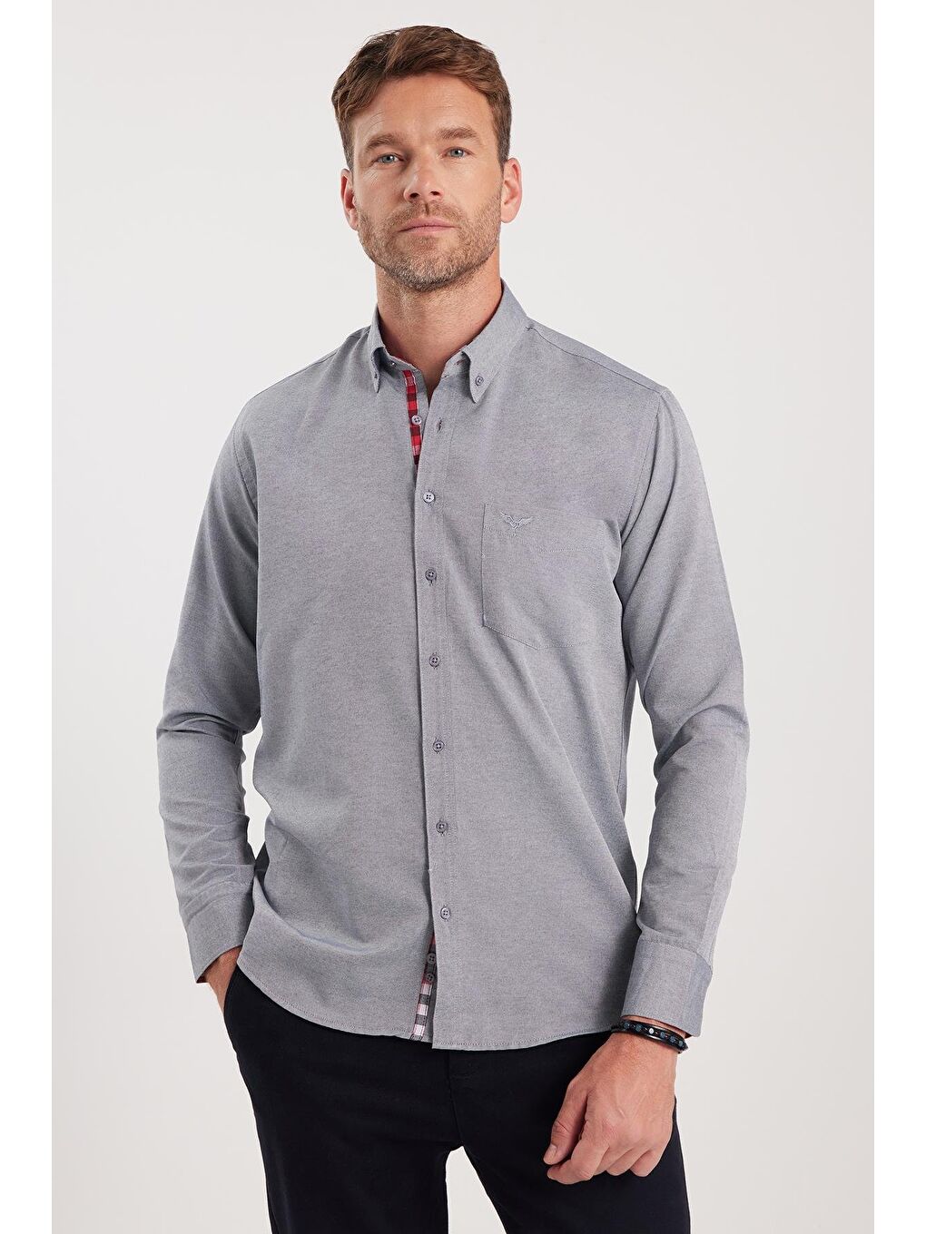 Erkek Regular Fit Klasik Kesim Pamuklu Oxford Doku Tek Cepli Gri Düğmeli Yaka Gömlek-3