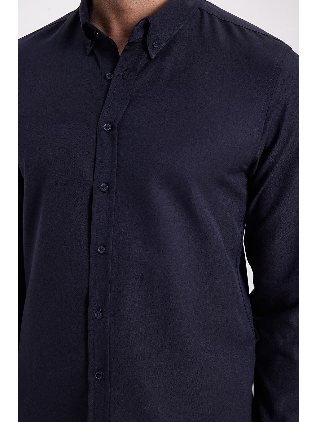 Erkek Slim Fit Dar Kesim Uzun Kollu Pamuklu Oxford Doku Kolay Ütü Lacivert Düğmeli Yaka Gömlek-2
