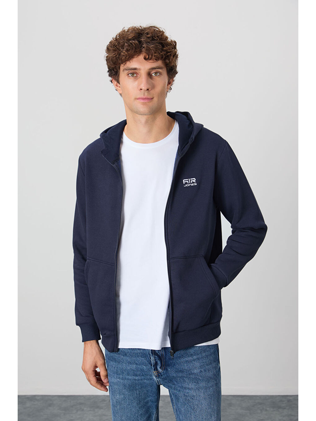 Lacivert  Kapüşonlu Cep Detaylı Şardonlu Rahat Kalıp Erkek Fermuarlı Sweatshirt Hırka - 88139-1