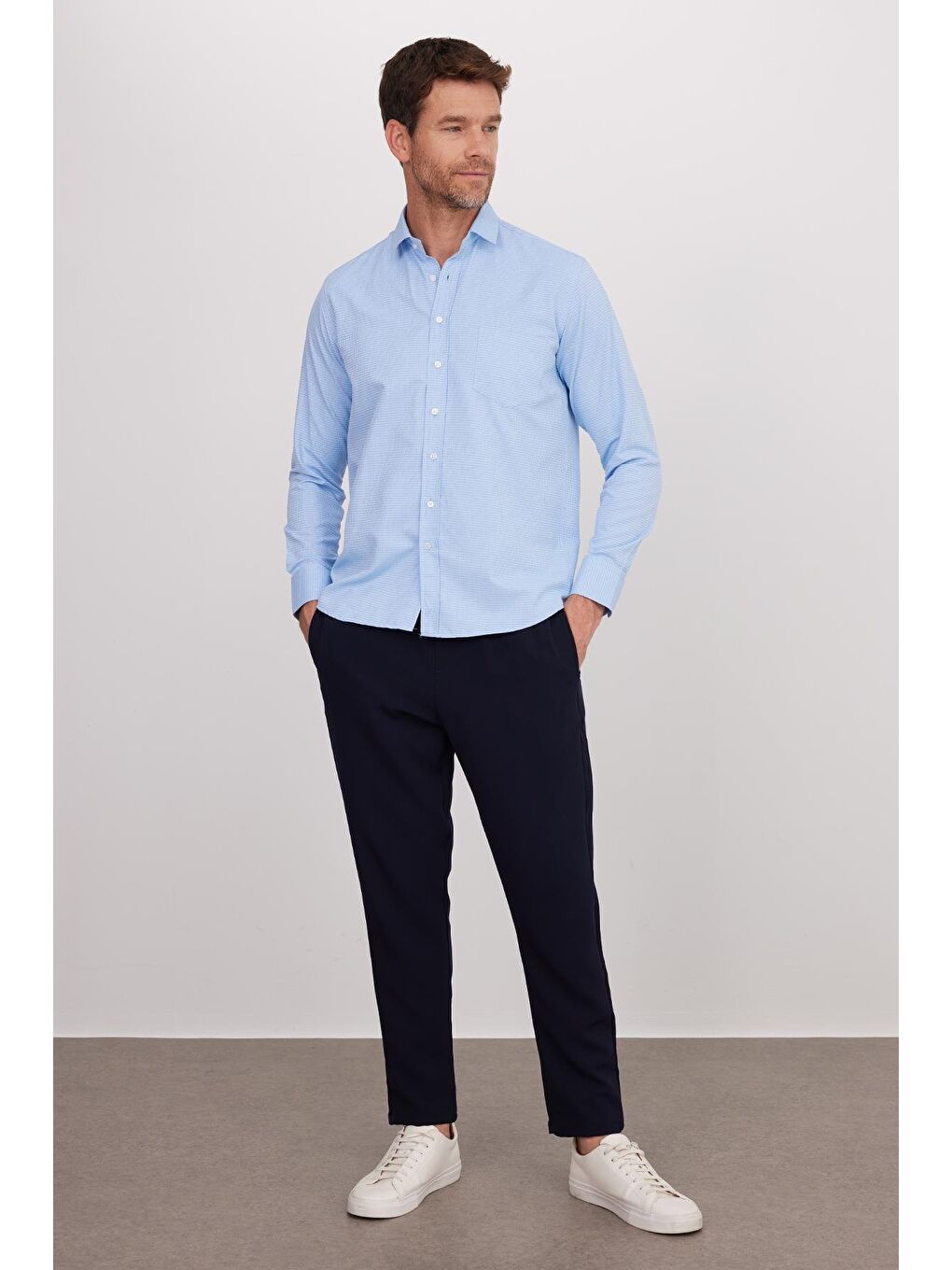 Erkek Regular Fit Klasik Kesim Pamuklu Tek Cepli Armürlü Mavi Gömlek-3