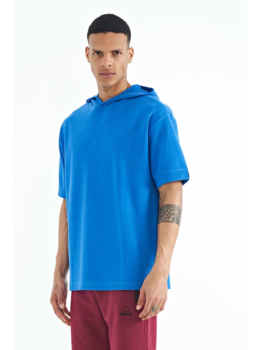 Mavi Saks Kapüşonlu Kol Etiket Detaylı Oversize Erkek Tişört - 88179-4