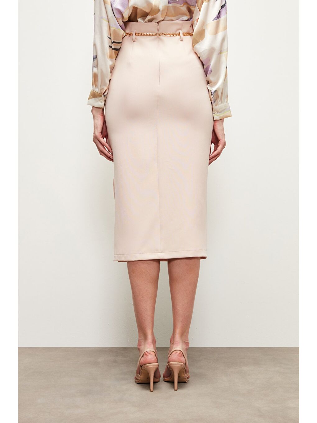 Bej Zincir Kemerli Kalem Etek - Vizon-5