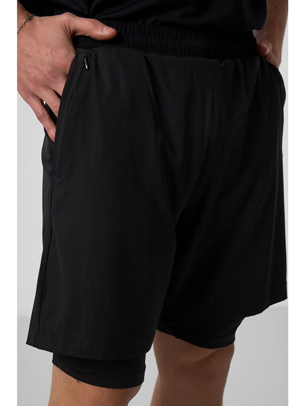 Siyah Polyester İnce Yumuşak Standart Fit Erkek Taytlı Şort - 81287-2