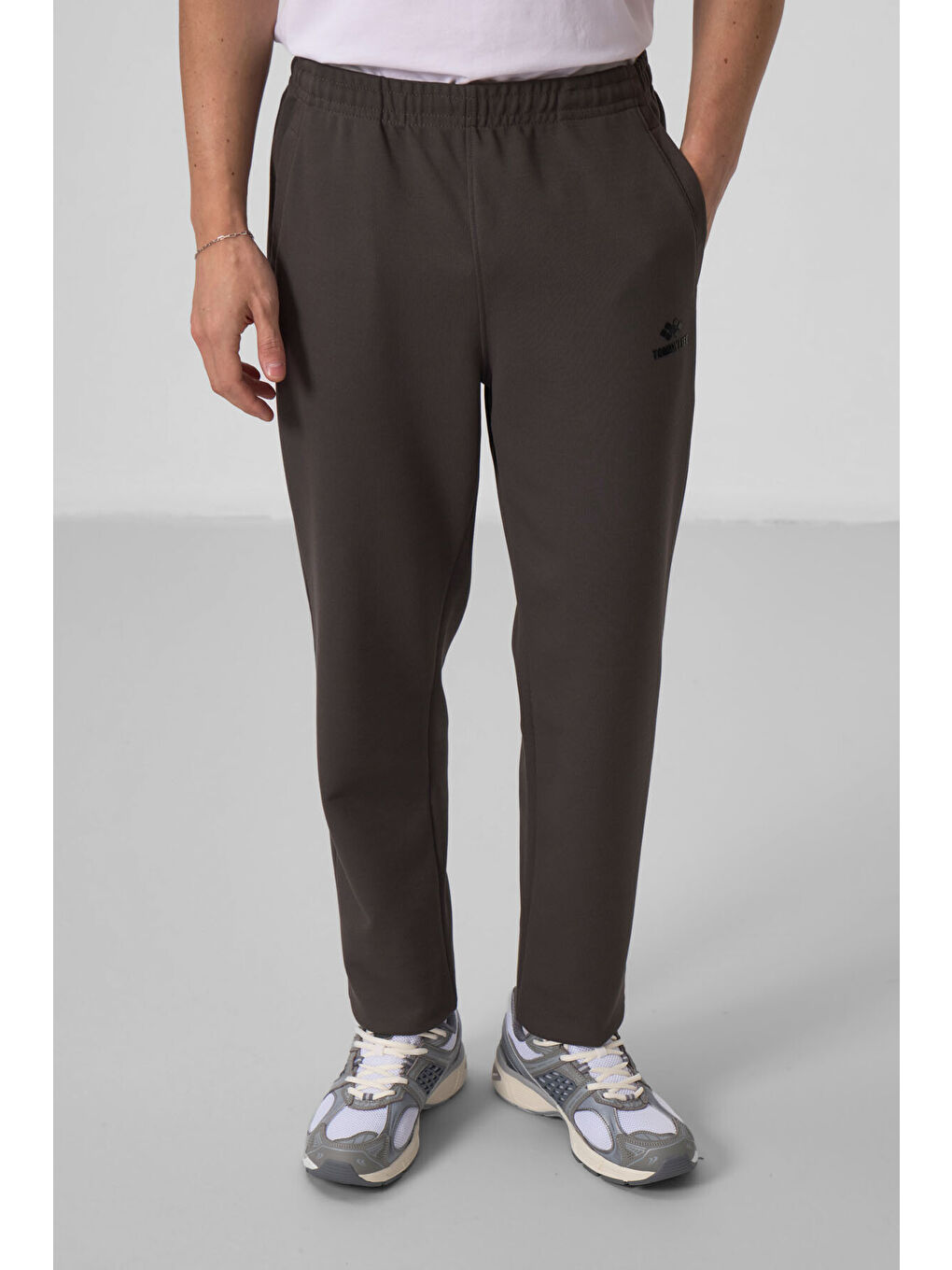 Koyu Gri Yüzeyi Dokulu Rahat Form Erkek Eşofman Takım - 85273-2