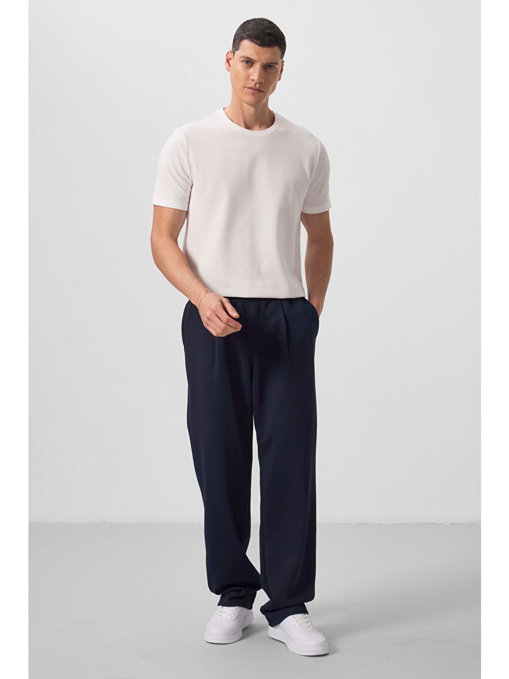 Lacivert Yüzeyi Dokulu Rahat Form Palazzo  Erkek Pantolon - 82163