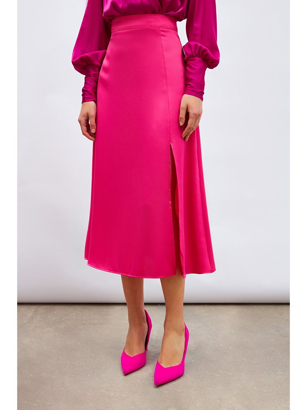 Yırtmaçlı Saten Etek - Fuşya-4