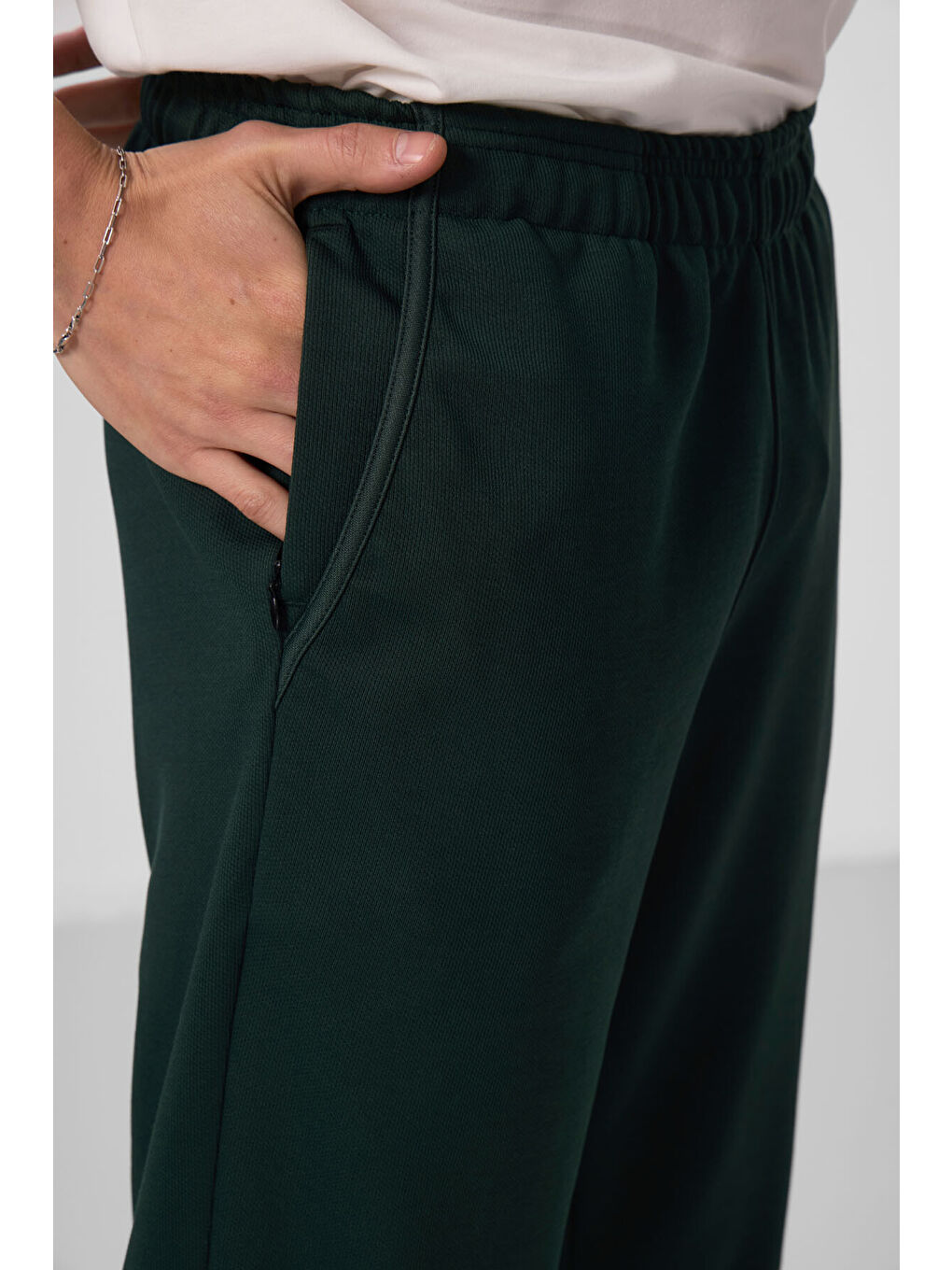 Çam Yeşili Yüzeyi Dokulu Rahat Form Palazzo  Erkek Pantolon - 82164-3