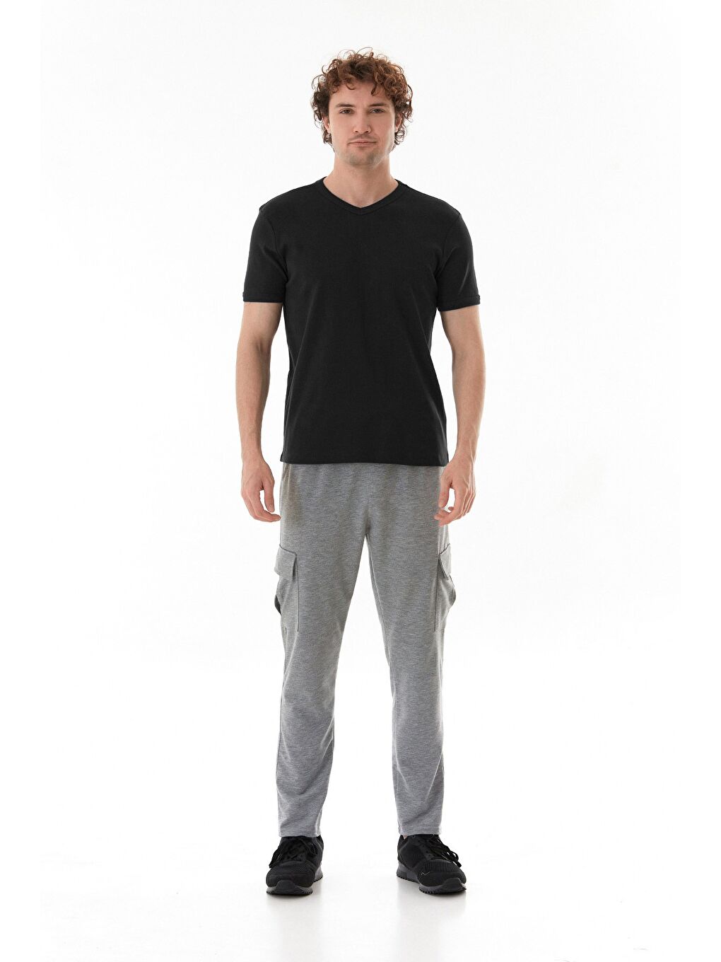 Siyah Basic V Yaka Ribanalı Tişört-2