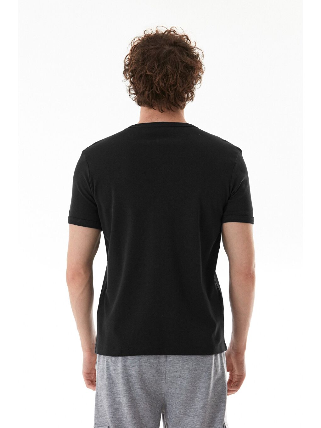 Siyah Basic V Yaka Ribanalı Tişört-3