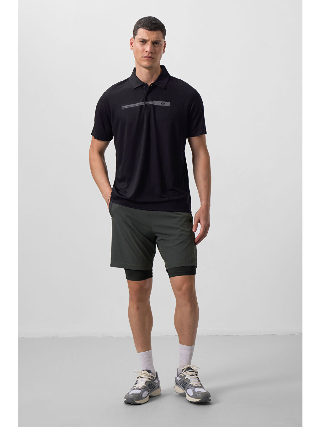 Haki Polyester İnce Yumuşak Standart Fit Erkek Taytlı Şort - 81287-1