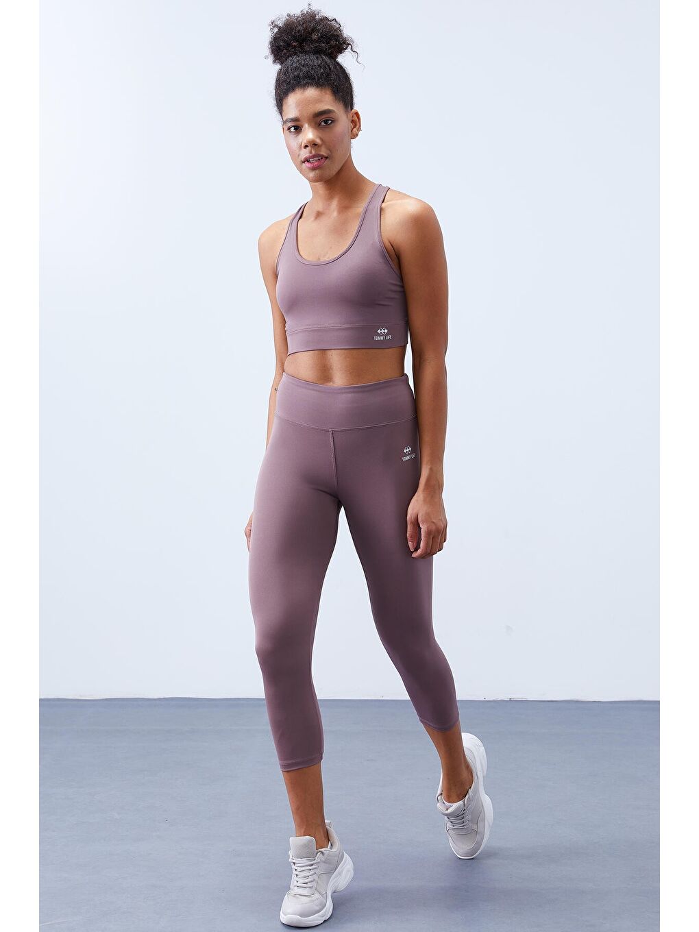 Pembe Gül Kurusu Yüksek Bel Toparlayıcı Çapraz Sırt Detaylı Slim Fit Kadın Tayt Takım - 95283-2