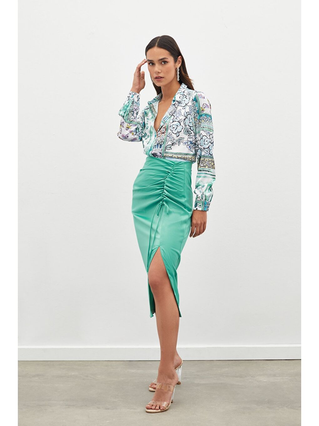 Yeşil Büzgü Detaylı Saten Etek - Mint