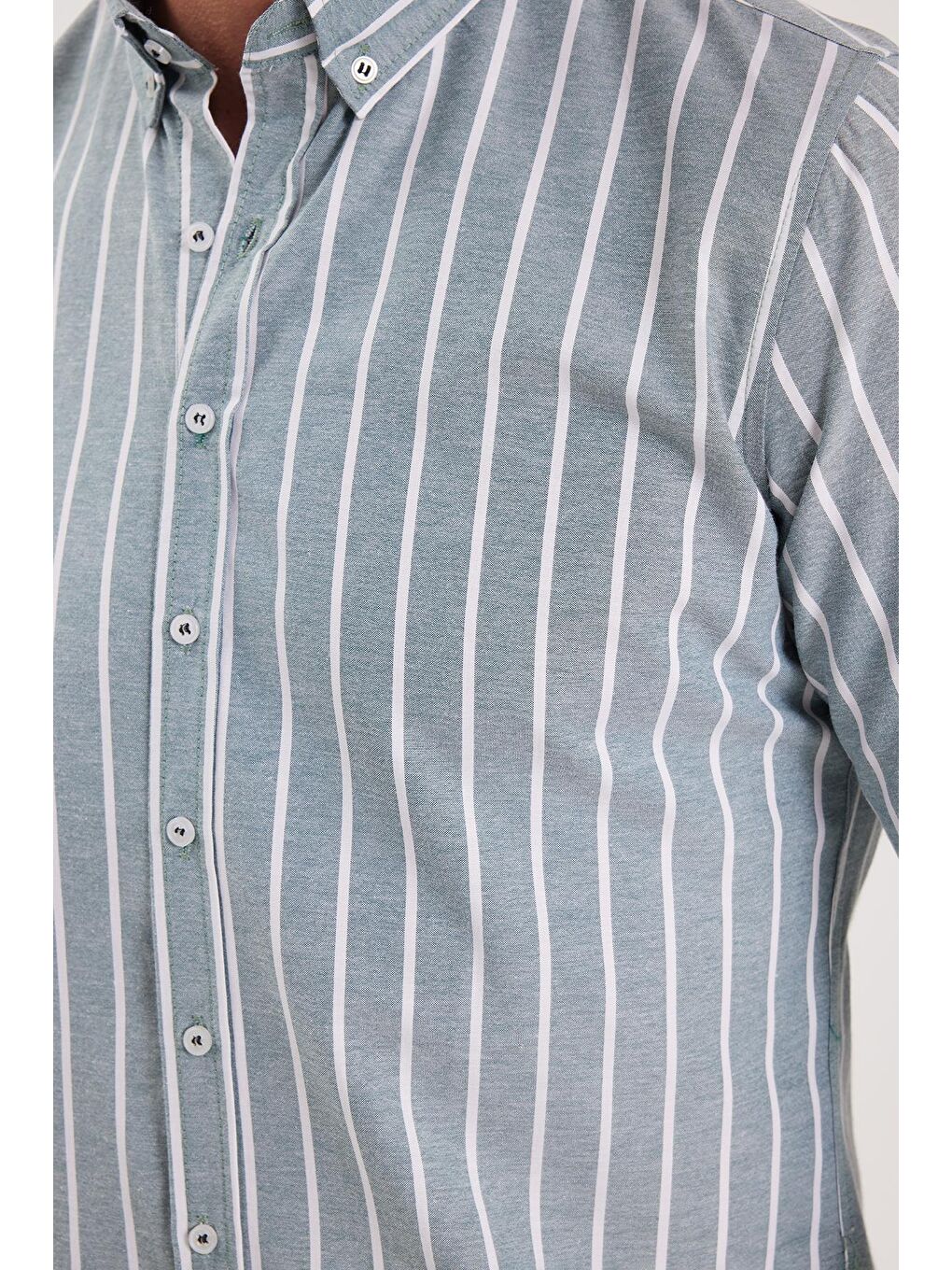 Karışık Slim Fit Uzun Kollu Çizgili Yaka Düğmeli Erkek Gömlek-2