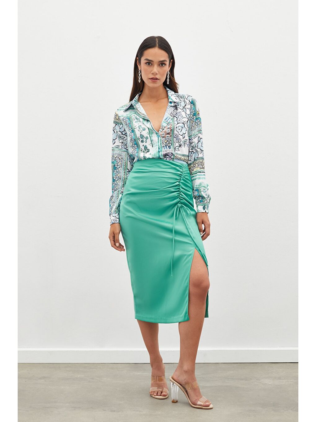 Yeşil Büzgü Detaylı Saten Etek - Mint-1