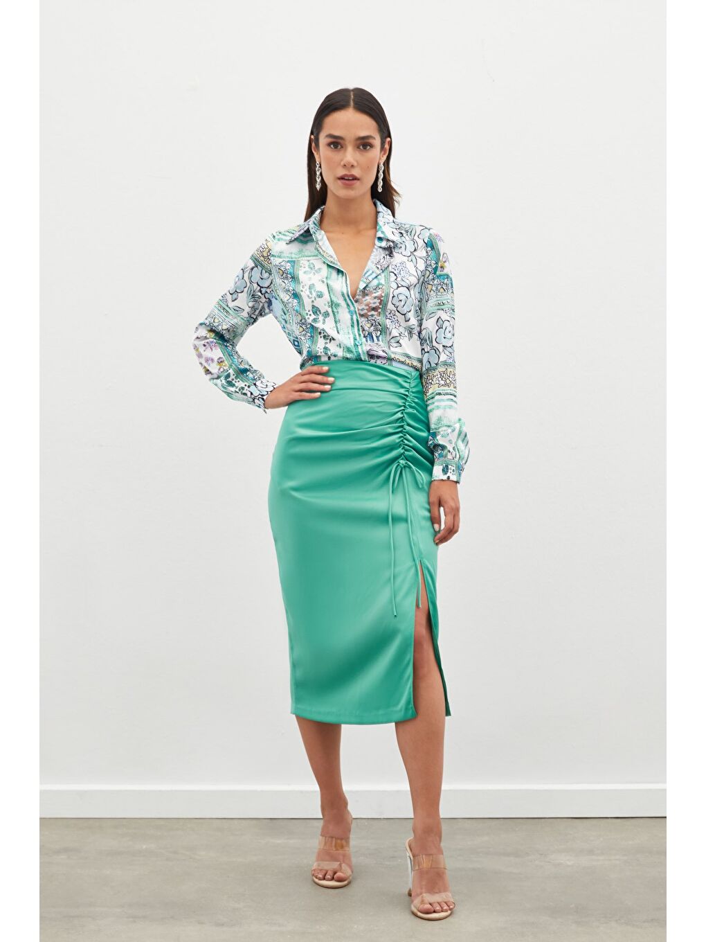 Yeşil Büzgü Detaylı Saten Etek - Mint-2