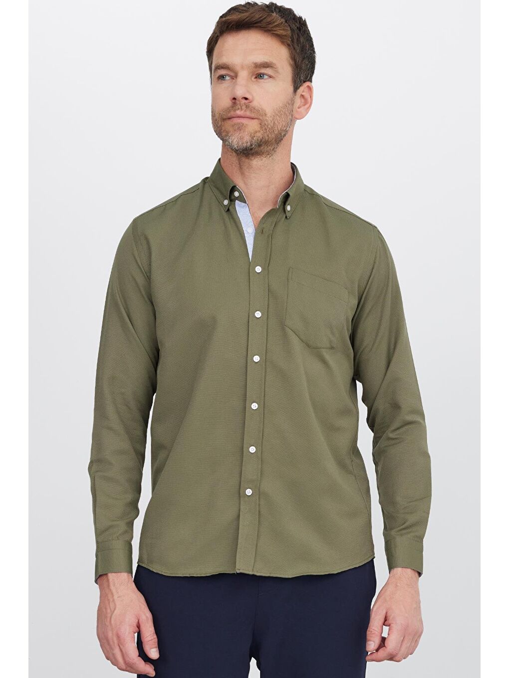 Erkek Regular Fit Klasik Kesim Düğmeli Yaka Pamuklu Kolay Ütü Oxford Düz Haki Gömlek-4