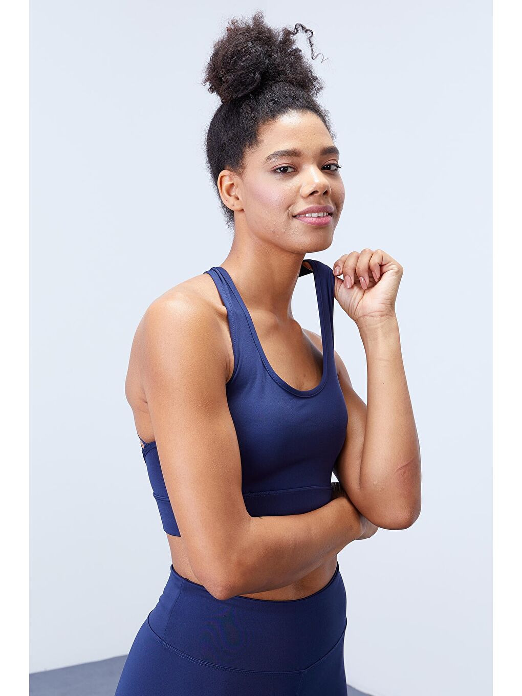 İndigo Yüksek Bel Toparlayıcı Çapraz Sırt Detaylı Slim Fit Kadın Tayt Takım - 95283-1