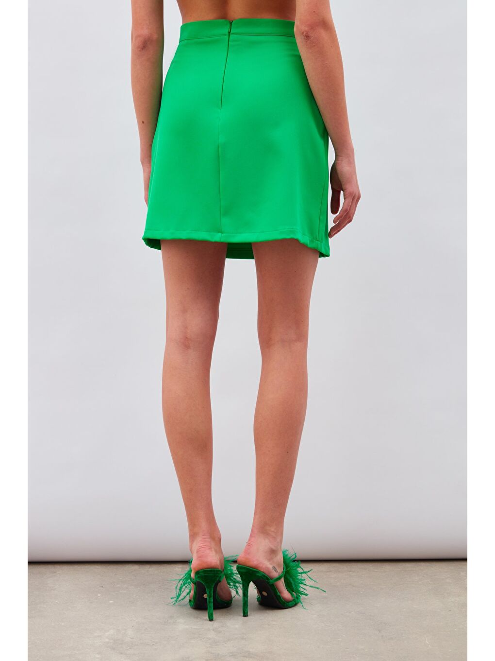 Düğme Detaylı Mini Etek - Yeşil-6