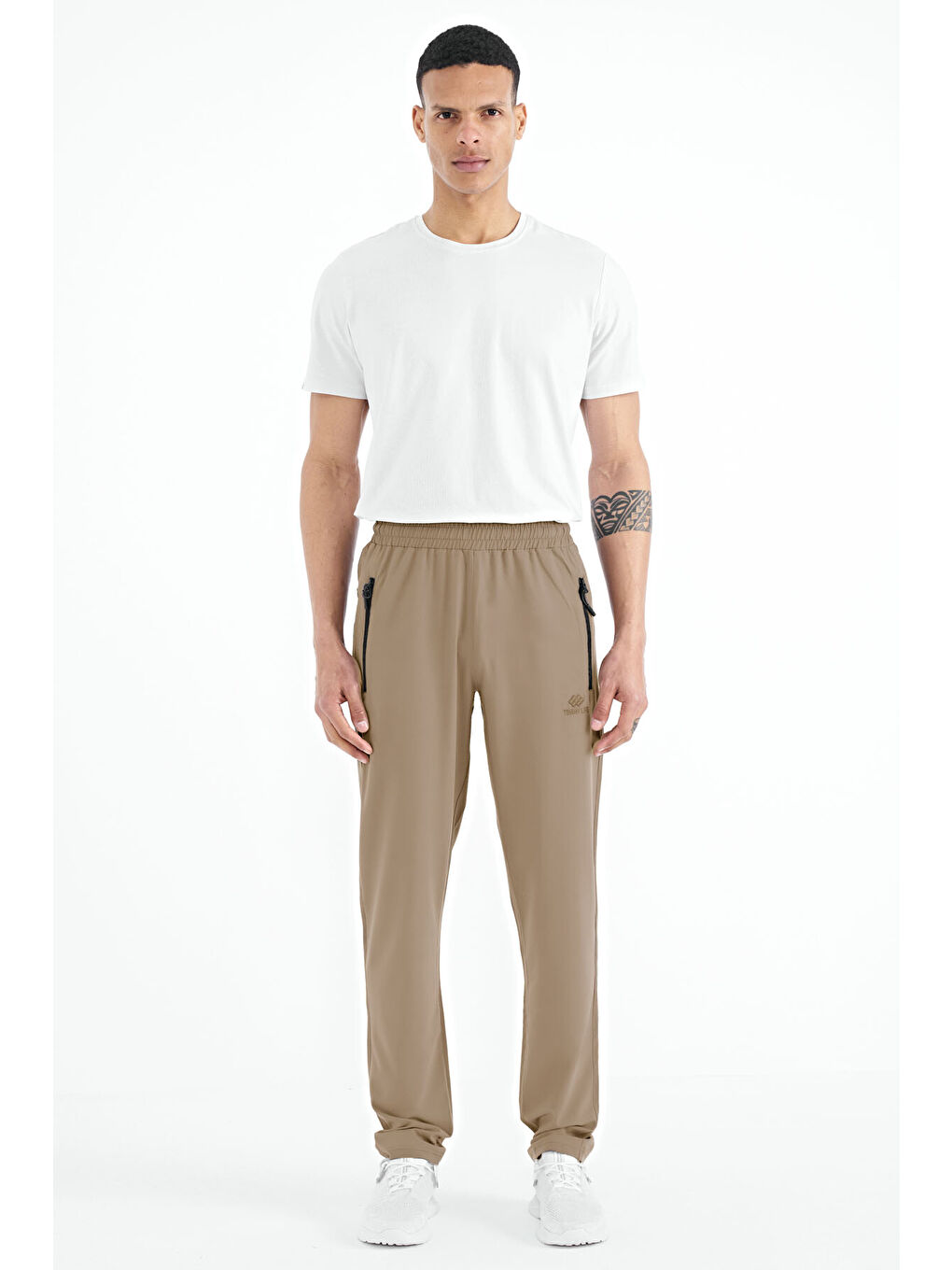 Bej Erkek Fermuarlı Üç Cepli Standart Kalıp Klasik Paça Eşofman Alt - 84768