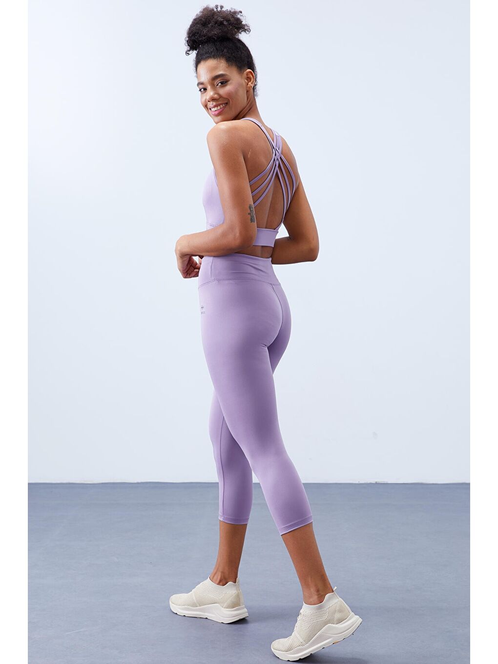 Mor Eflatun Yüksek Bel Toparlayıcı Çapraz Sırt Detaylı Slim Fit Kadın Tayt Takım - 95283-4