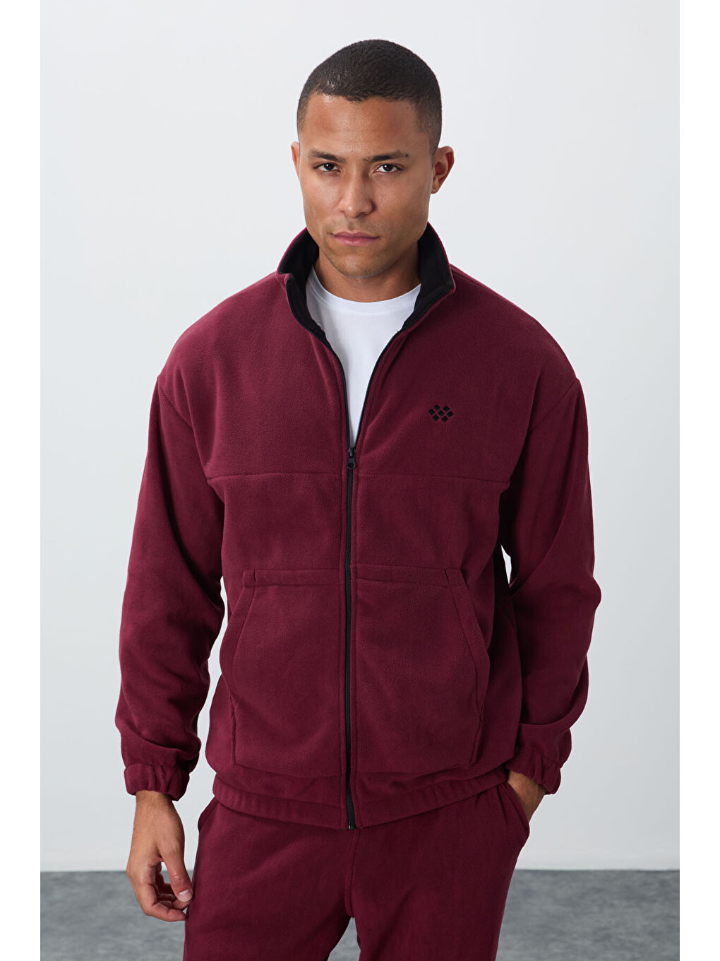 Mor Erguvan Kalın Yumuşak Dokulu Comfort Fit Nakışlı Erkek Eşofman Takım - 85269-2