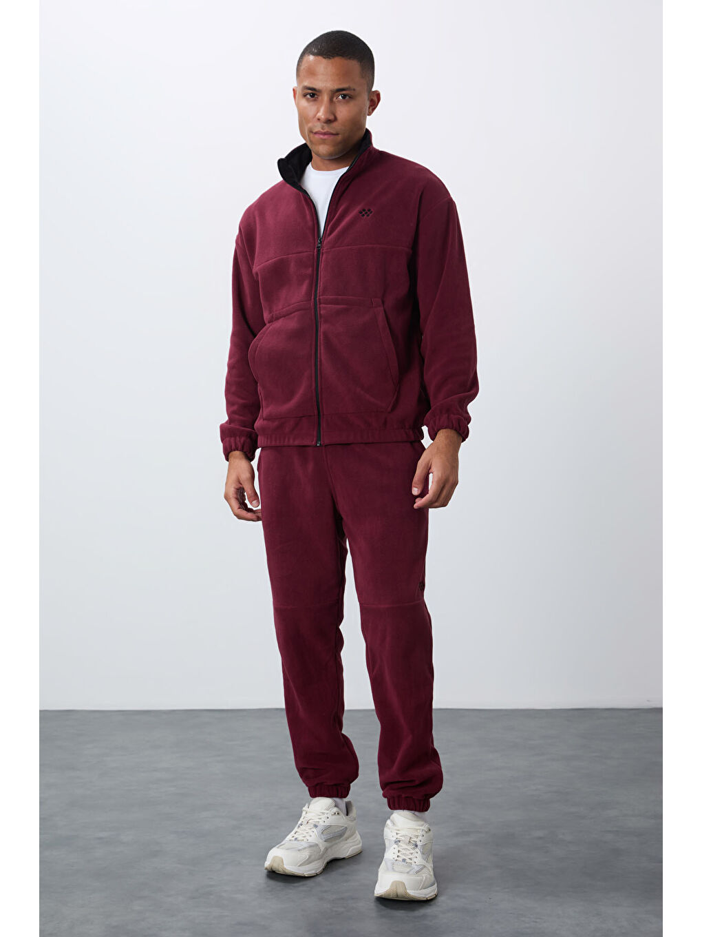 Mor Erguvan Kalın Yumuşak Dokulu Comfort Fit Nakışlı Erkek Eşofman Takım - 85269-4