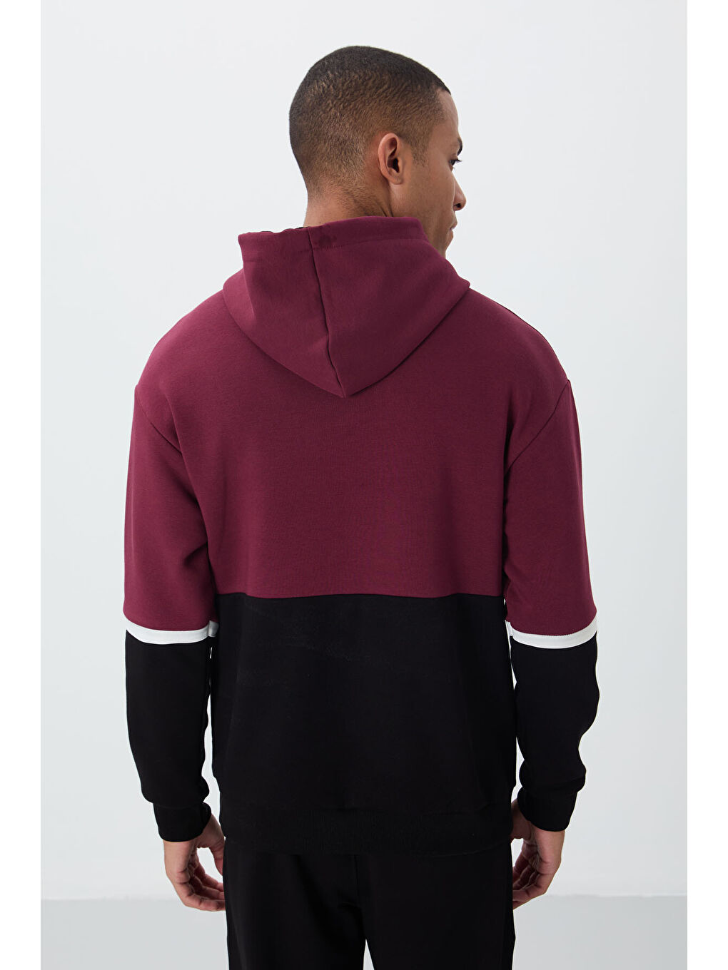 Bordo Erguvan Pamuklu Kalın İçi Tüylü Yumuşak Dokulu Comfort Fit Nakışlı  Erkek Hoodie - 88417-4