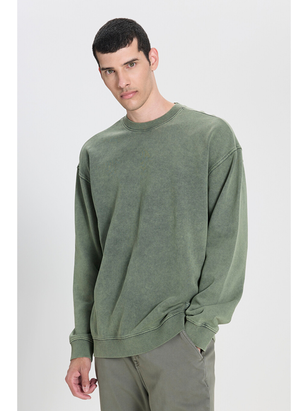 Loose Fit Rahat Kesim Bisiklet Yaka %100 Pamuk Yeşil Sweatshirt