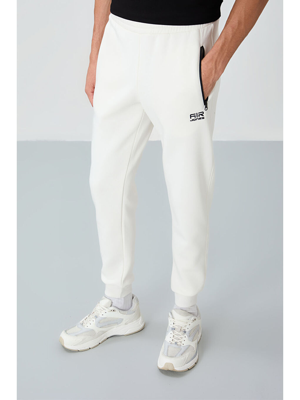 Cesar Ekru Cepli Şardonlu Erkek Eşofman Alt - 84929-1