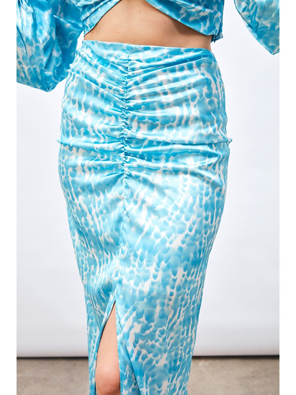 Yırtmaç Detaylı Desenli Uzun Etek - Turkuaz-5