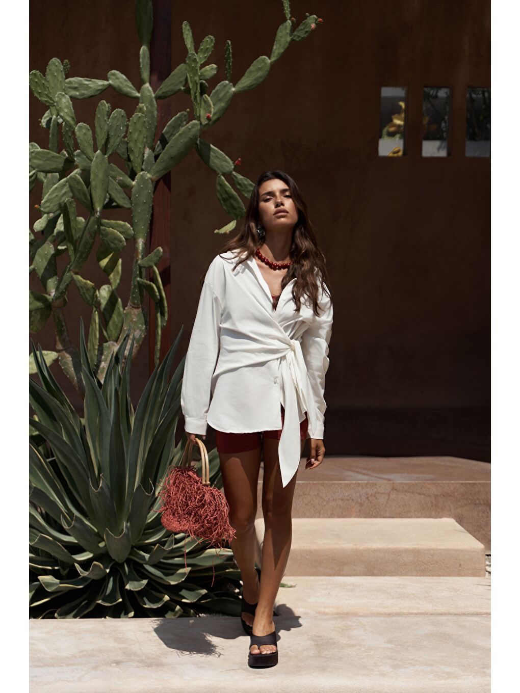 Ester Bağlamalı Ekru Gömlek