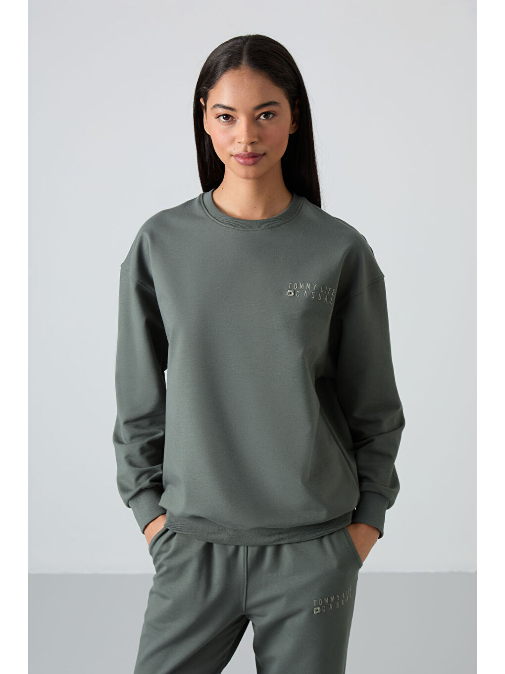 Yeşil Çağla Bisiklet Yaka Oversize Lastik Paça Kadın Eşofman Takımı - 95287-1