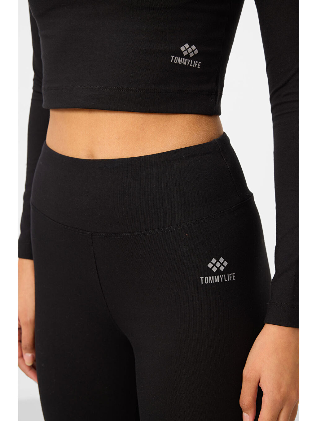 Siyah Yüksek Bel Uzun Kollu Slim Fit Crop Top Kadın Tayt Takım - 95286-1