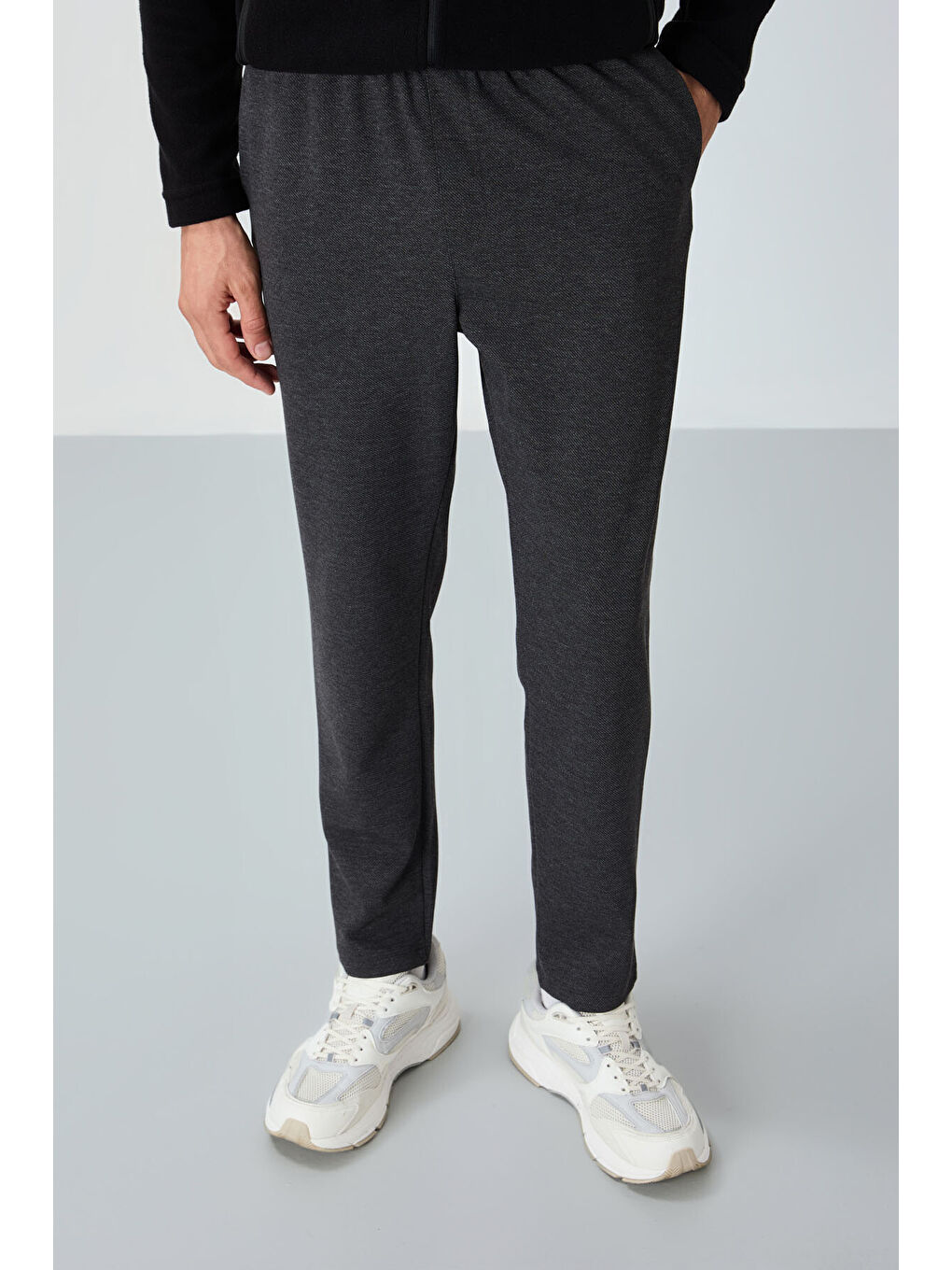 Antrasit Melanj Yüzeyi Dokulu Standart Fit Erkek Eşofman Alt - 82155-2
