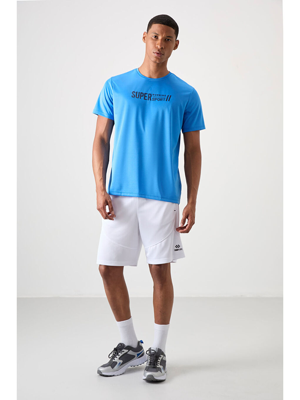 Mavi Saks Polyester Nefes Alan Dokulu İnce Esnek Standart Fit Erkek Performans Tişört - 88385-1