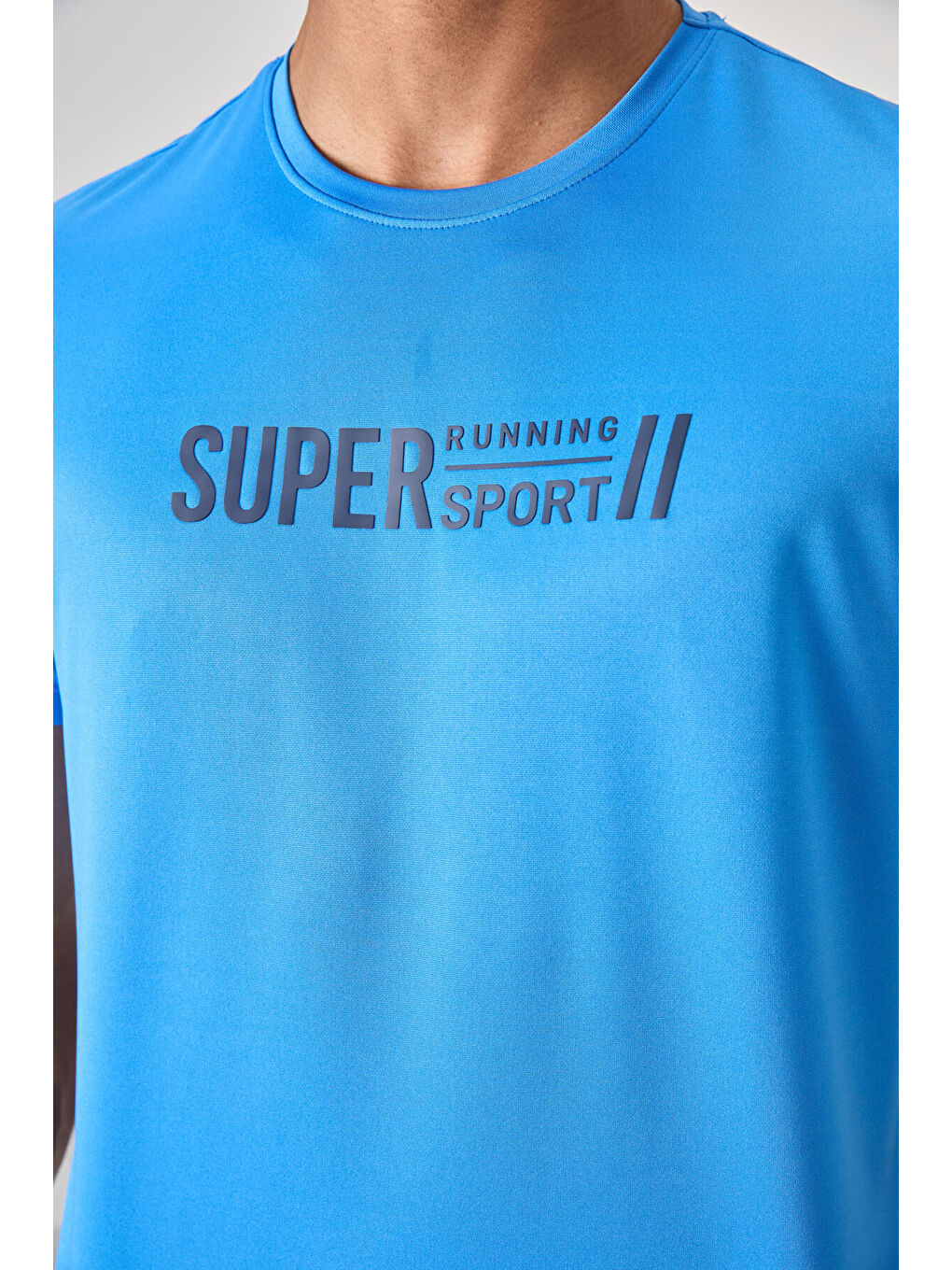 Mavi Saks Polyester Nefes Alan Dokulu İnce Esnek Standart Fit Erkek Performans Tişört - 88385-2