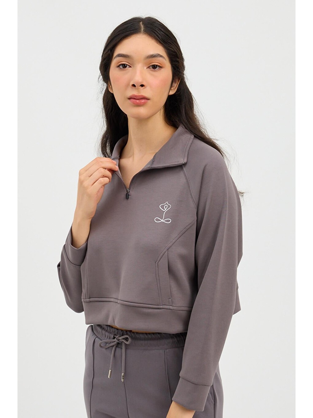 Kadın Basıc Fluffy Modal Crop Top Koyu Gri-1