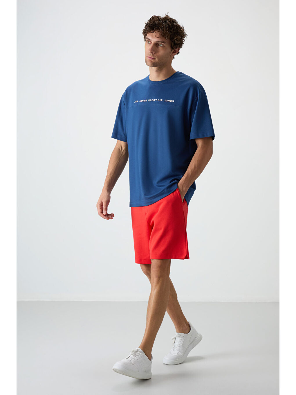 Lacivert Pamuklu Kalın Yüzeyi Dokulu  Fit  Baskılı Erkek Tişört - 88371-2