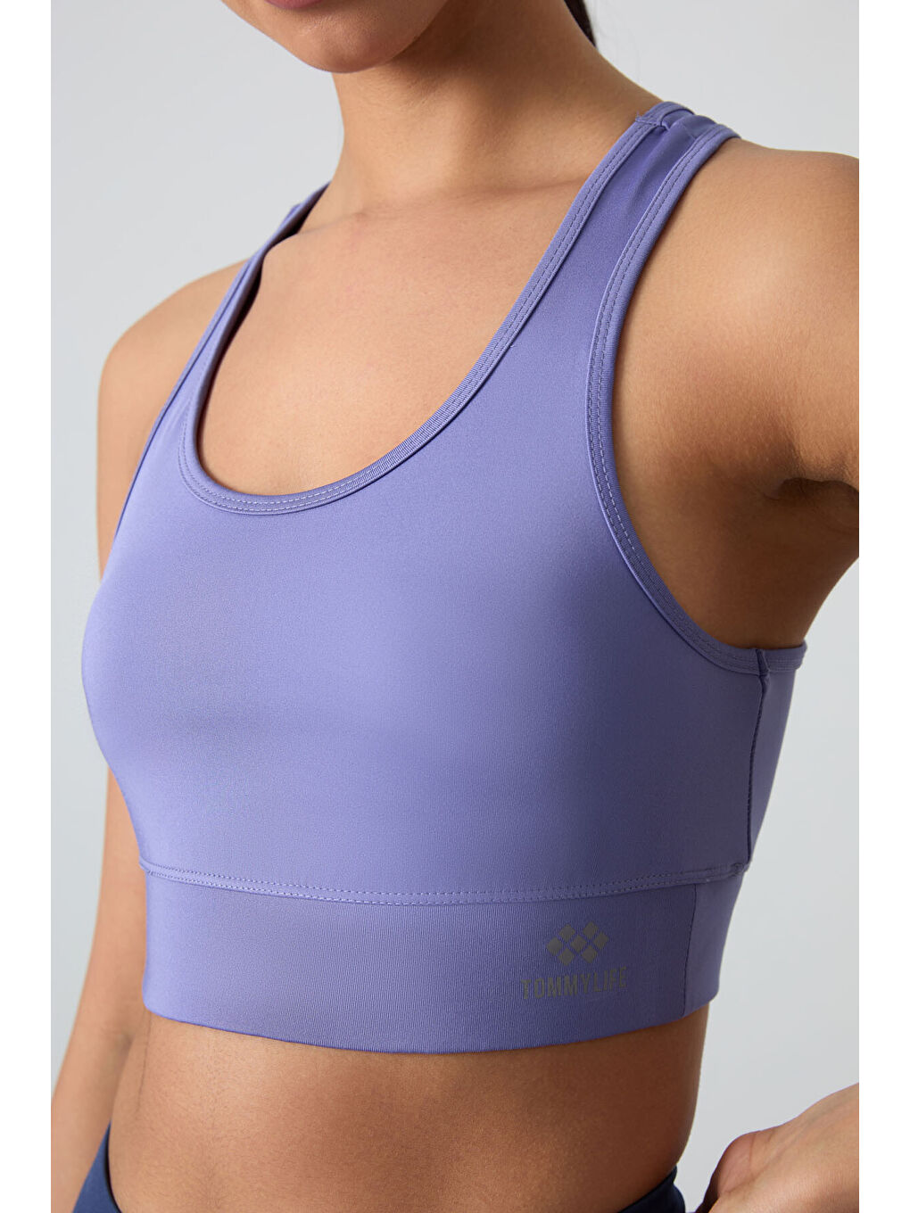 Mor Eflatun Sırt Detaylı Dar Kalıp U Yaka Kadın Spor Büstiyer - 97120-1