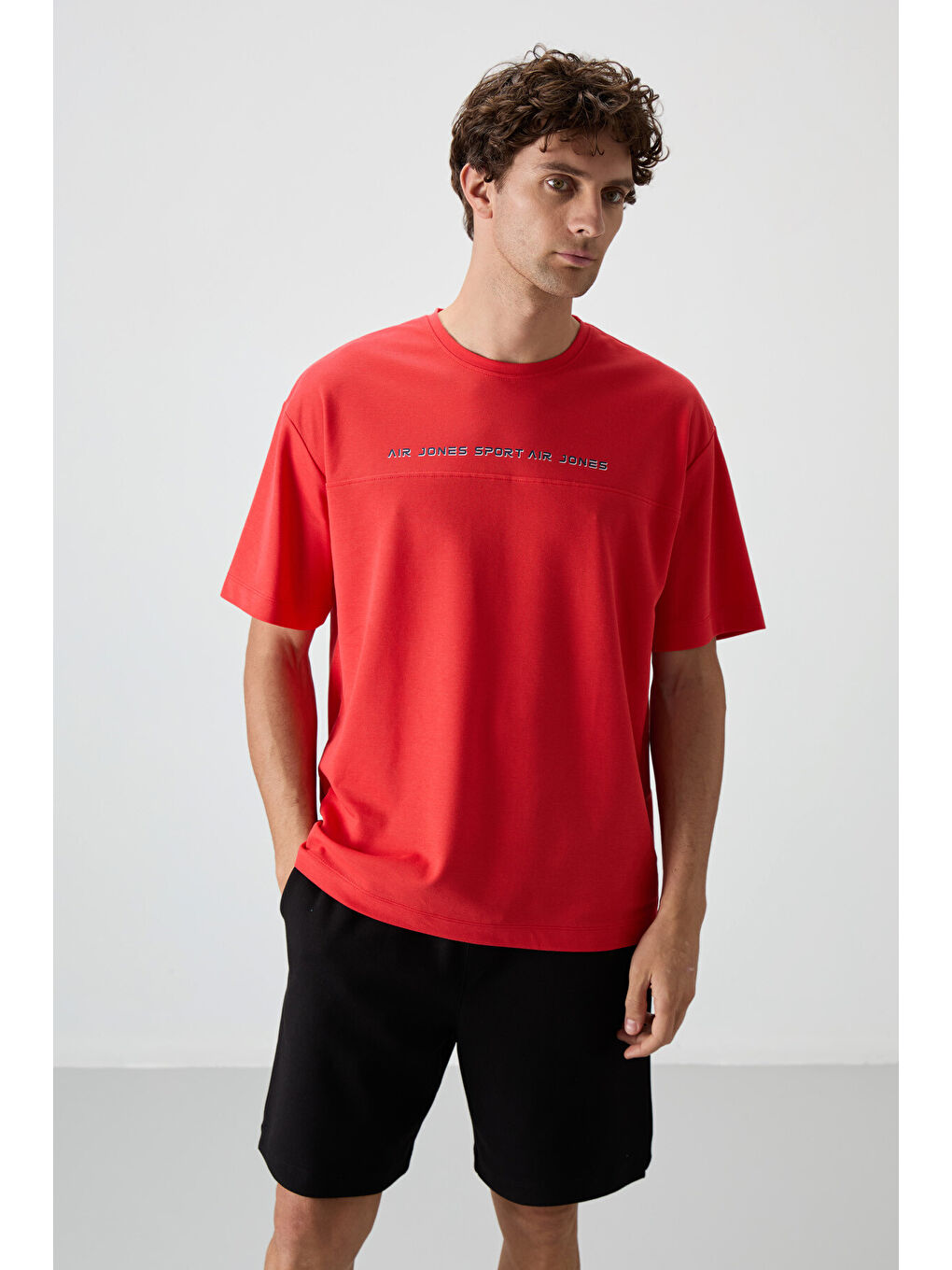 Kırmızı Pamuklu Kalın Yüzeyi Dokulu  Fit  Baskılı Erkek Tişört - 88371-3