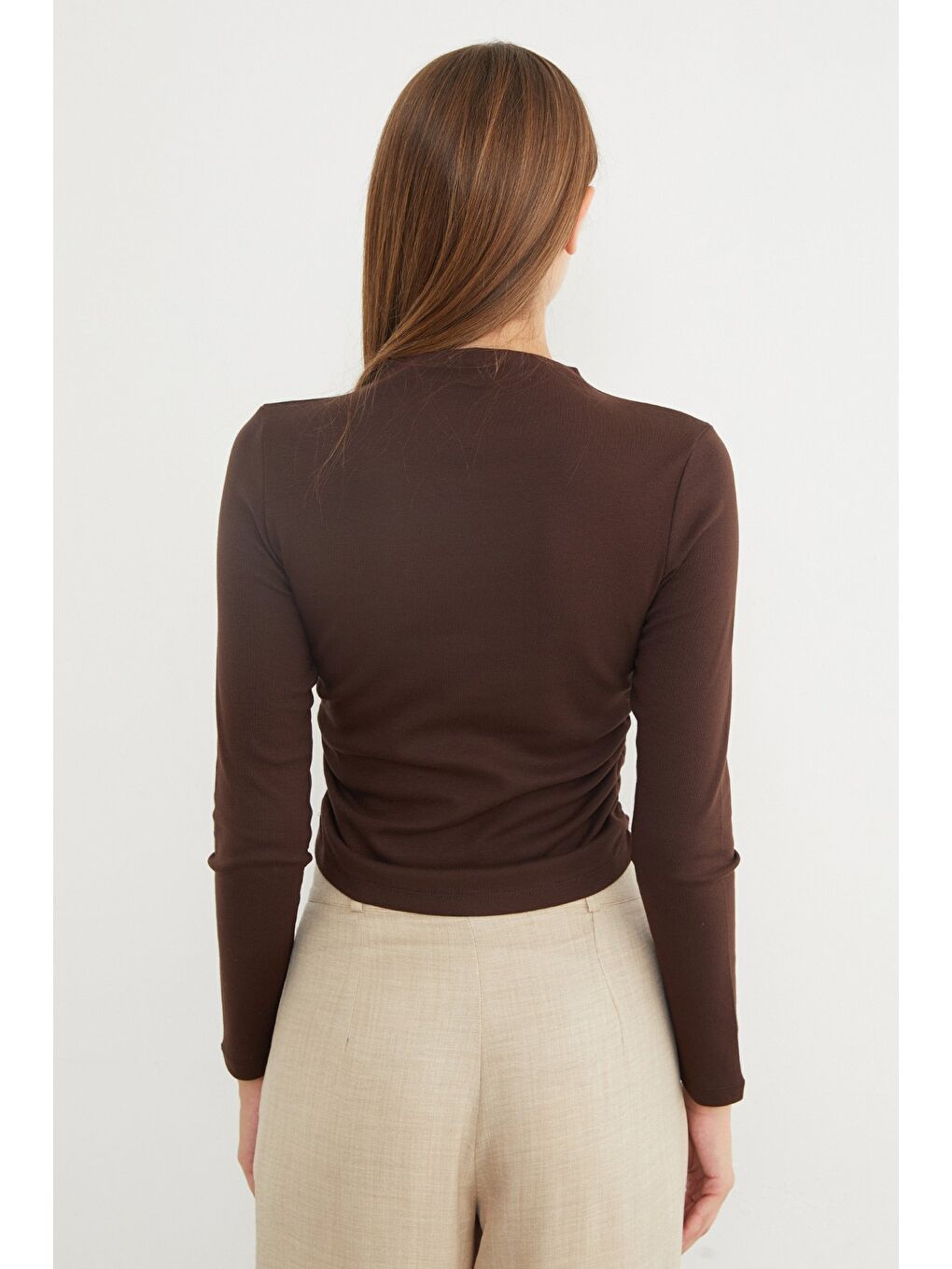 Kahverengi Basic Yanları Drapeli Perkins Yaka Modal Bluz-4