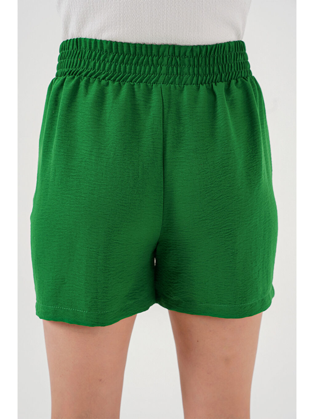 Kadın Rahat Kalıp Şort 5327 - Yeşil-5