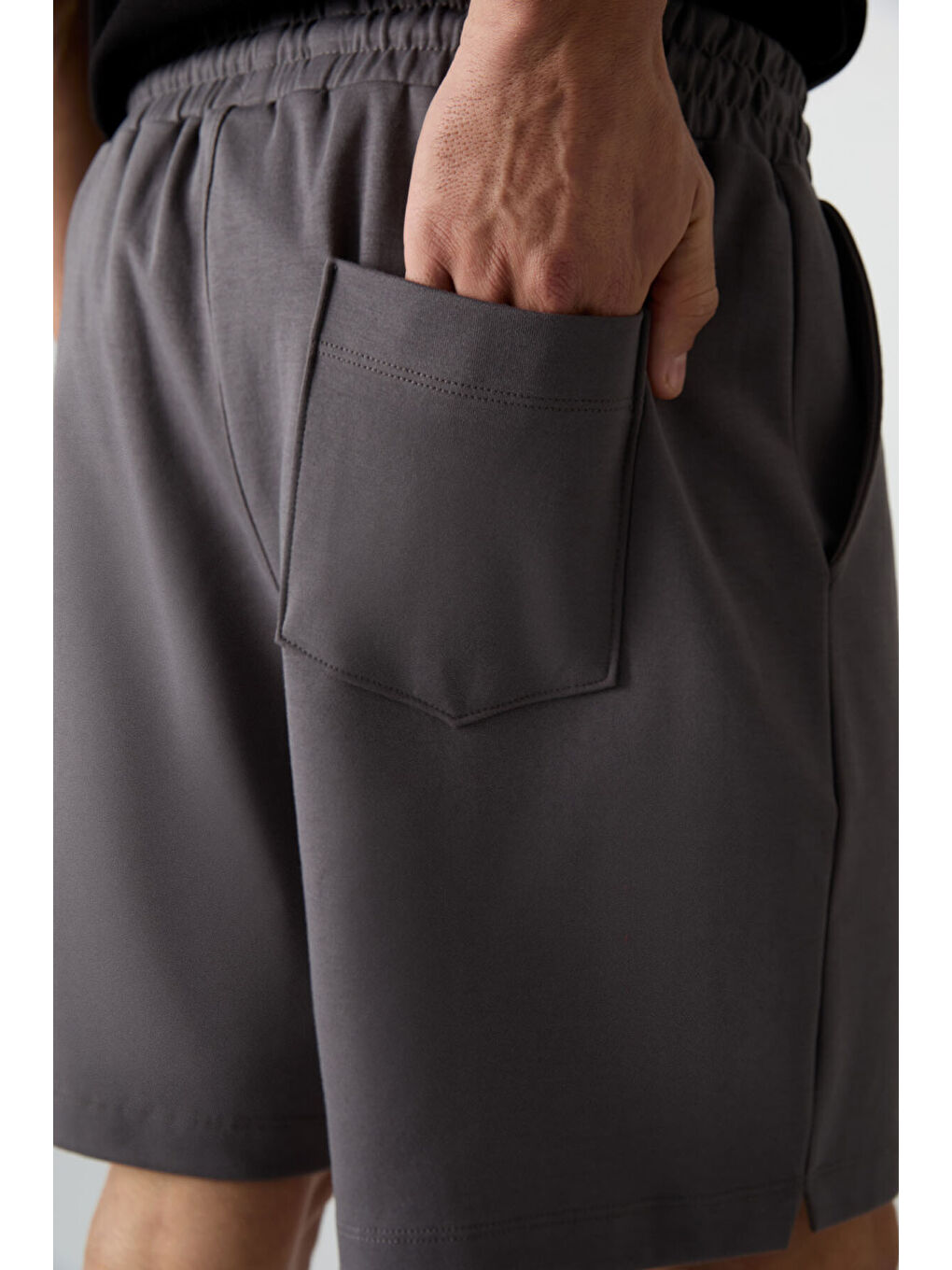 Koyu Gri Pamuklu Kalın Yumuşak Dokulu Comfort Fit Basic Erkek Şort - 81274-4