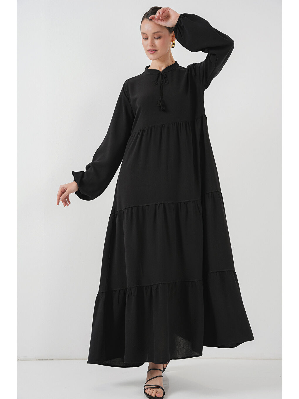 T1627 Yaka Bağcıklı Elbise - Siyah-1