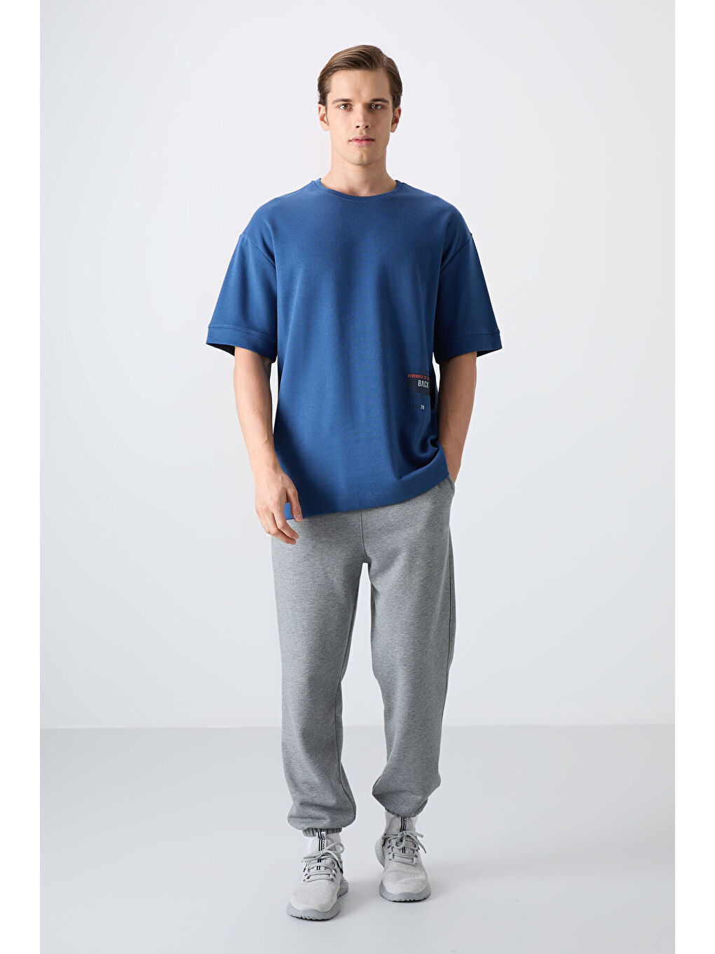 Mavi Pamuklu Kalın Yumuşak Dokulu Oversize Fit Baskılı Erkek Tişört - 88322-1