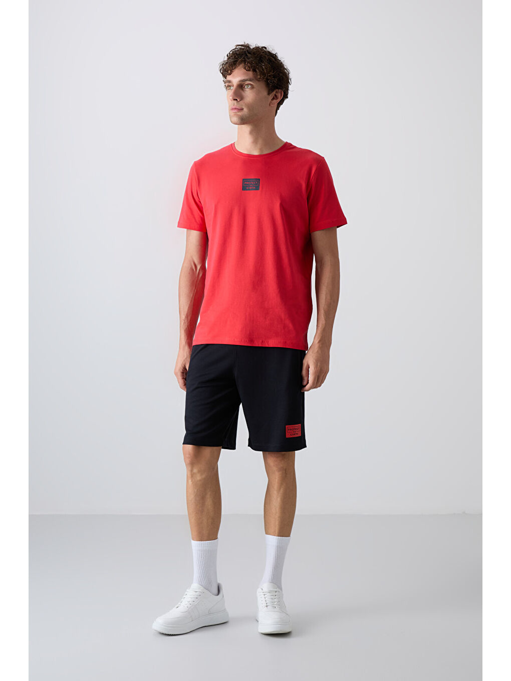 Kırmızı Fiesta - Lacivert Pamuklu Yumuşak Dokulu Standart Fit Baskılı Erkek Şortlu Takım - 85243