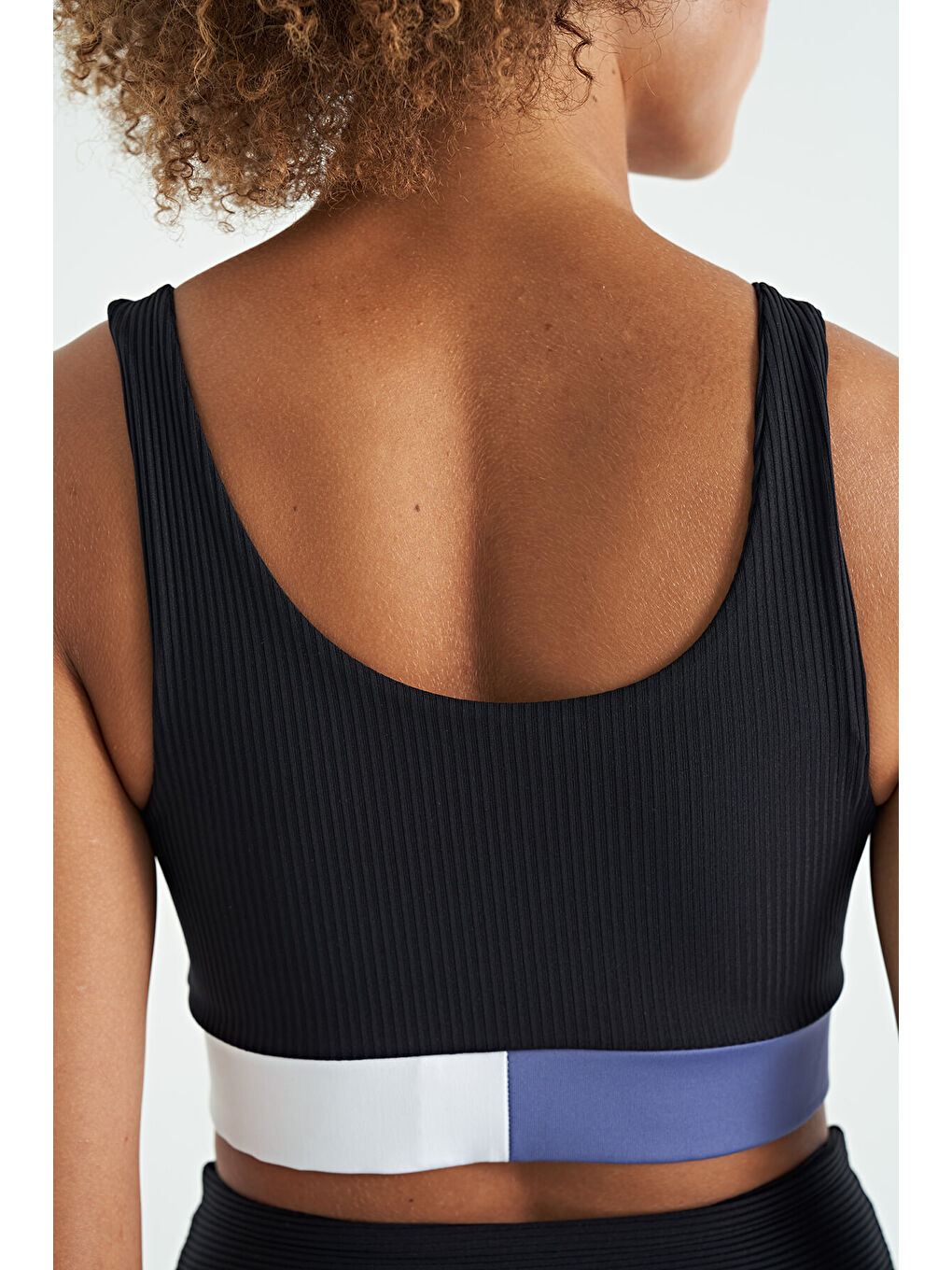 Siyah Renk Bloklu Logo Baskılı Dar Kalıp Fitilli Kadın Büstiyer - 97275-4