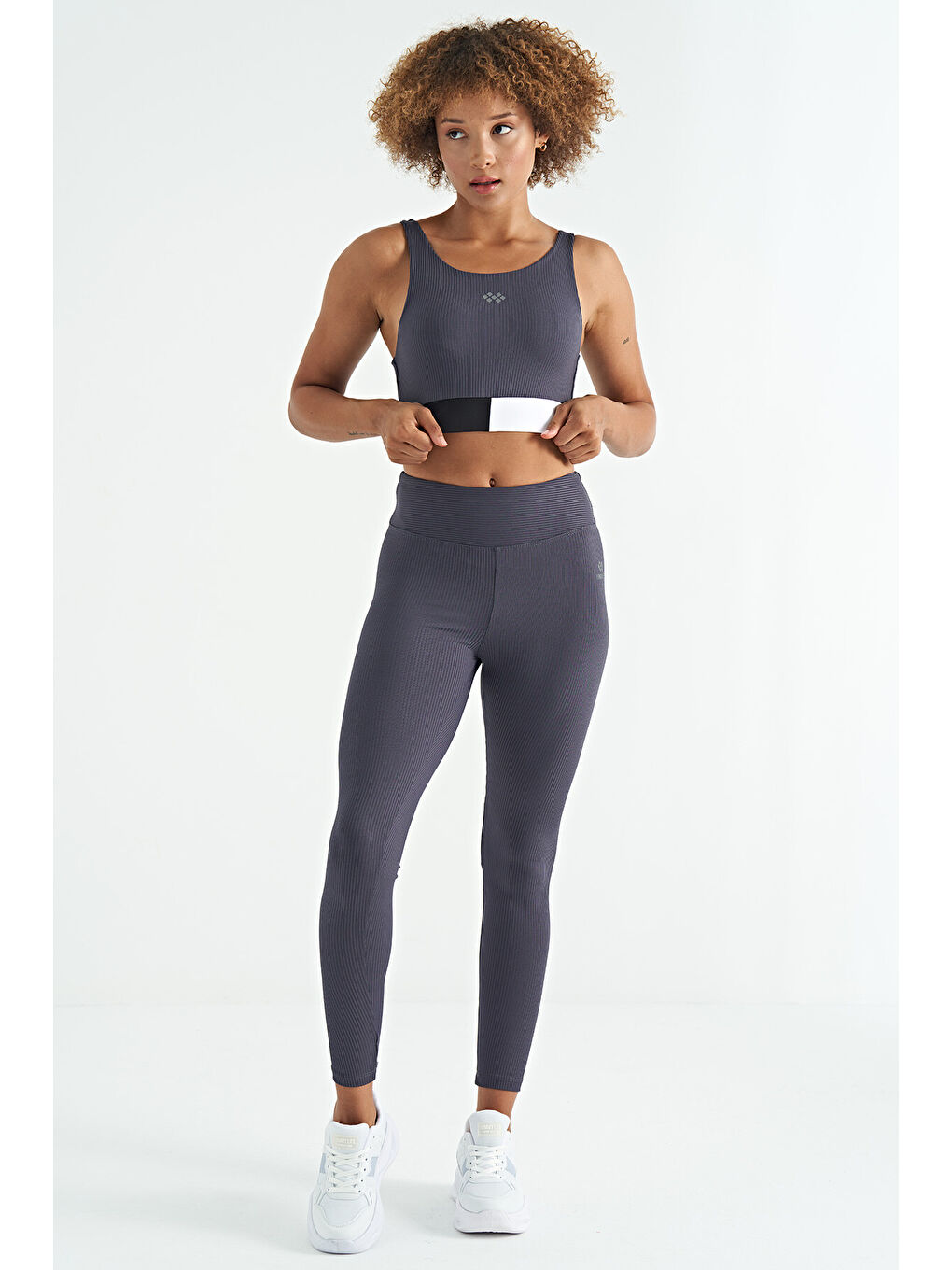 Antrasit Renk Bloklu Logo Baskılı Dar Kalıp Fitilli Kadın Büstiyer - 97275-4