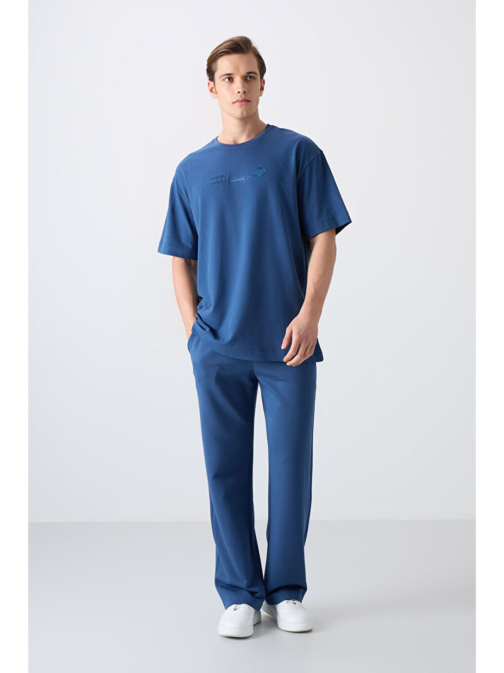 Mavi Pamuklu Kalın Yumuşak Dokulu Oversize Fit Baskılı Erkek Tişört - 88330-1